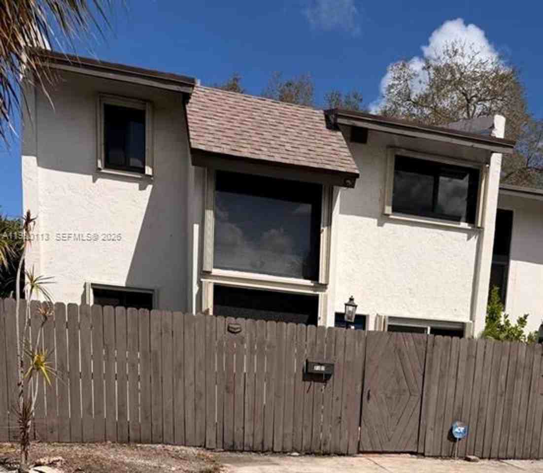 7101 7101 SW 113th Ct th 7101 - Photo 2 of 30