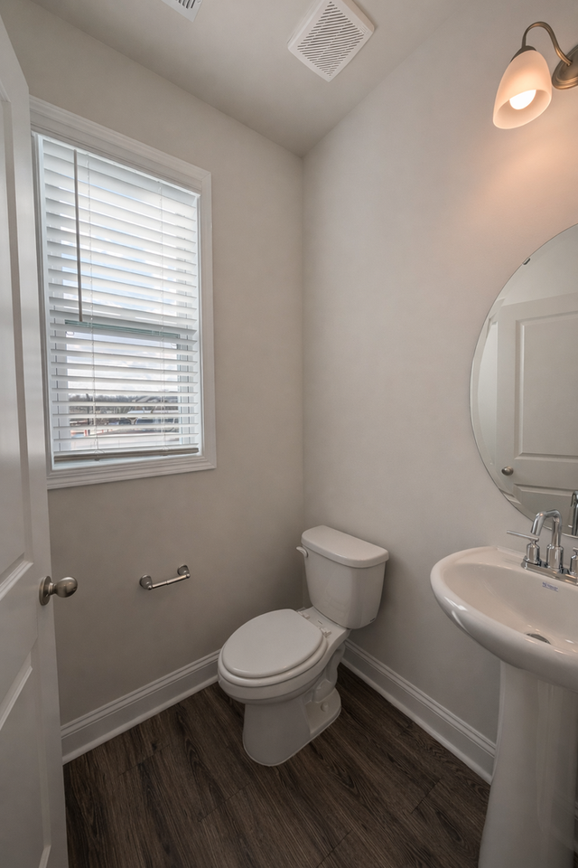 381 Creekview Rd - Photo 7 of 16