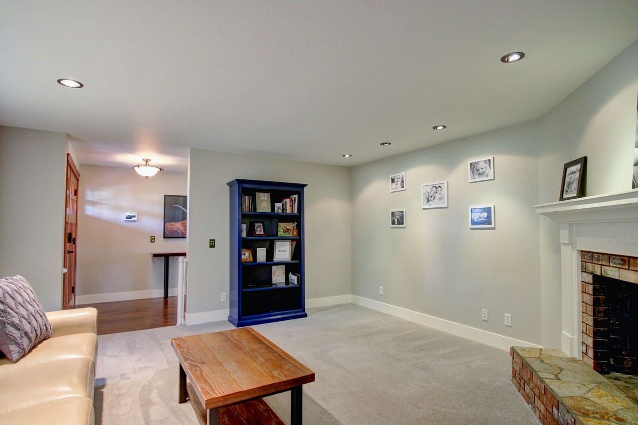 9929 District Line Rd - Photo 7 of 43