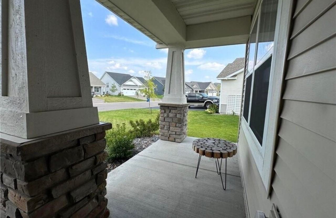 9677 52nd Ln Ne - Photo 2 of 15