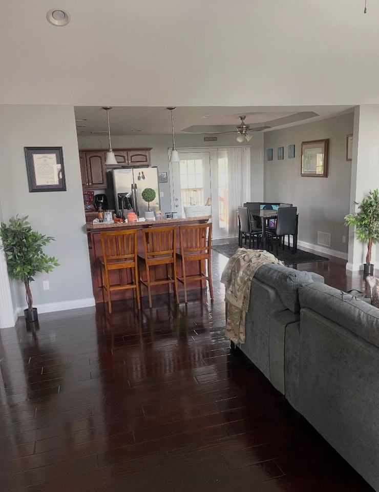 183 Twin Lakes Dr - Photo 2 of 4