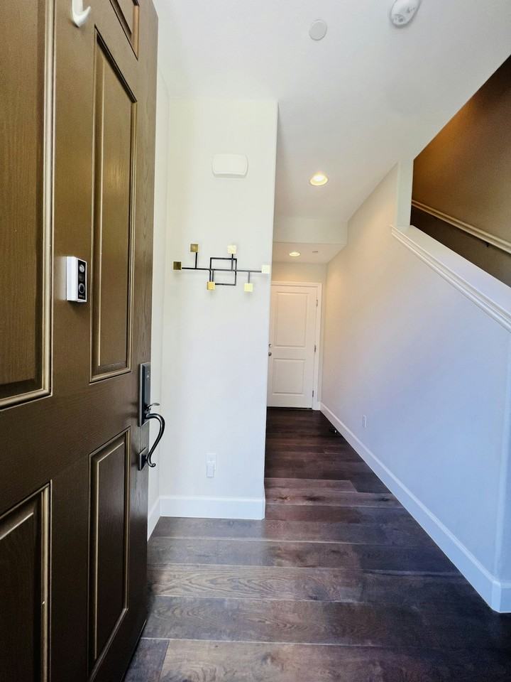 1494 Arcangel Terrace - Photo 2 of 27