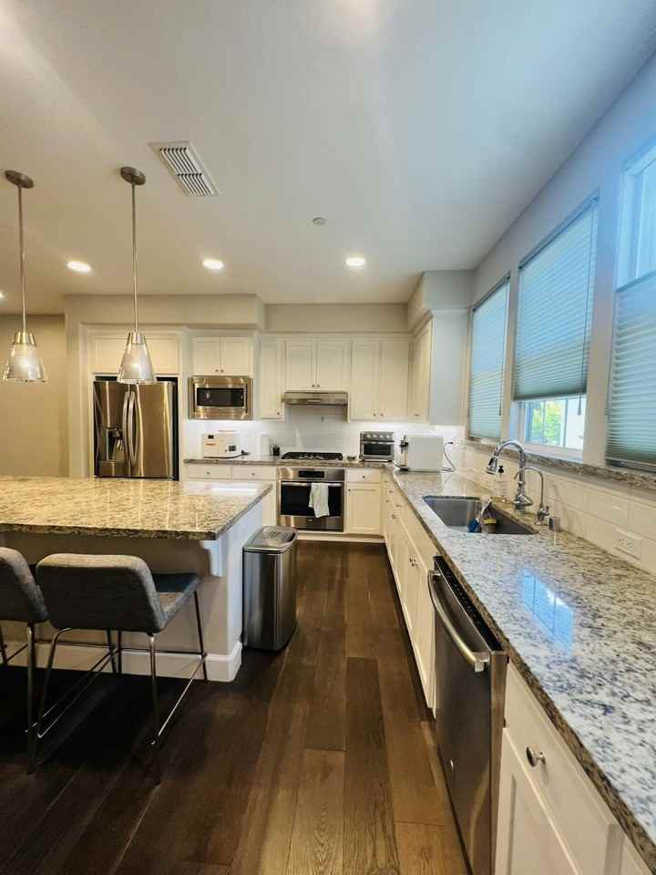 1494 Arcangel Terrace - Photo 6 of 27