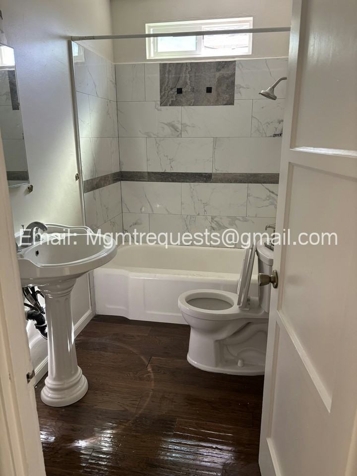 4250 Tenth Street, Unit 4244 - Photo 7 of 10