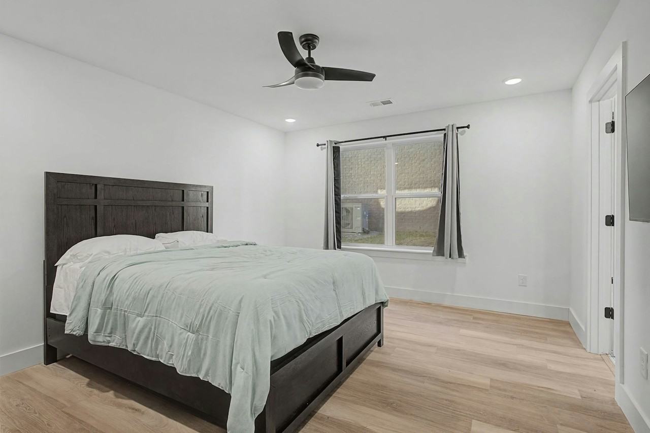 1241 North Avondale Circle #121 - Photo 7 of 28