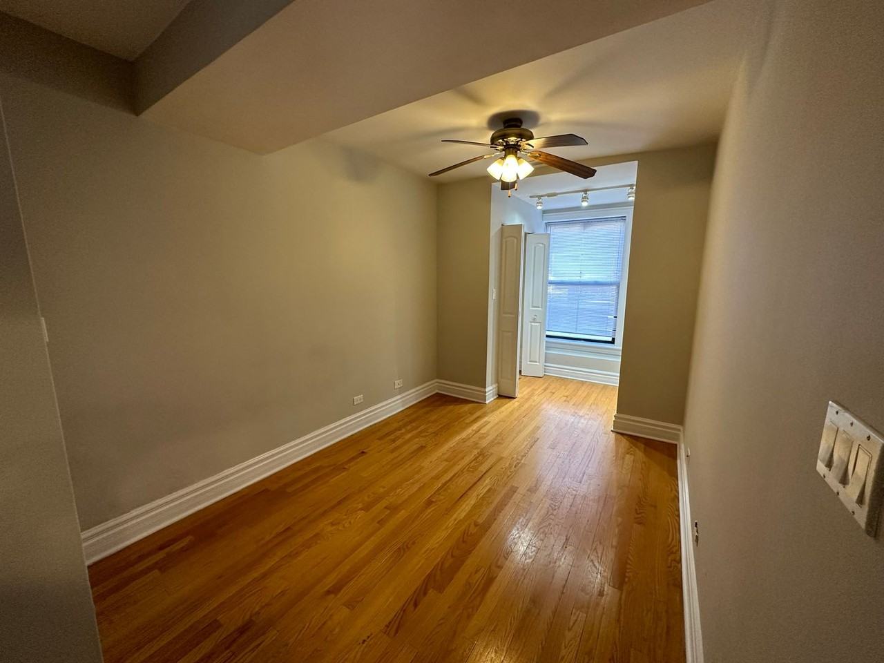 3917 W Altgeld St #AA - Photo 6 of 8