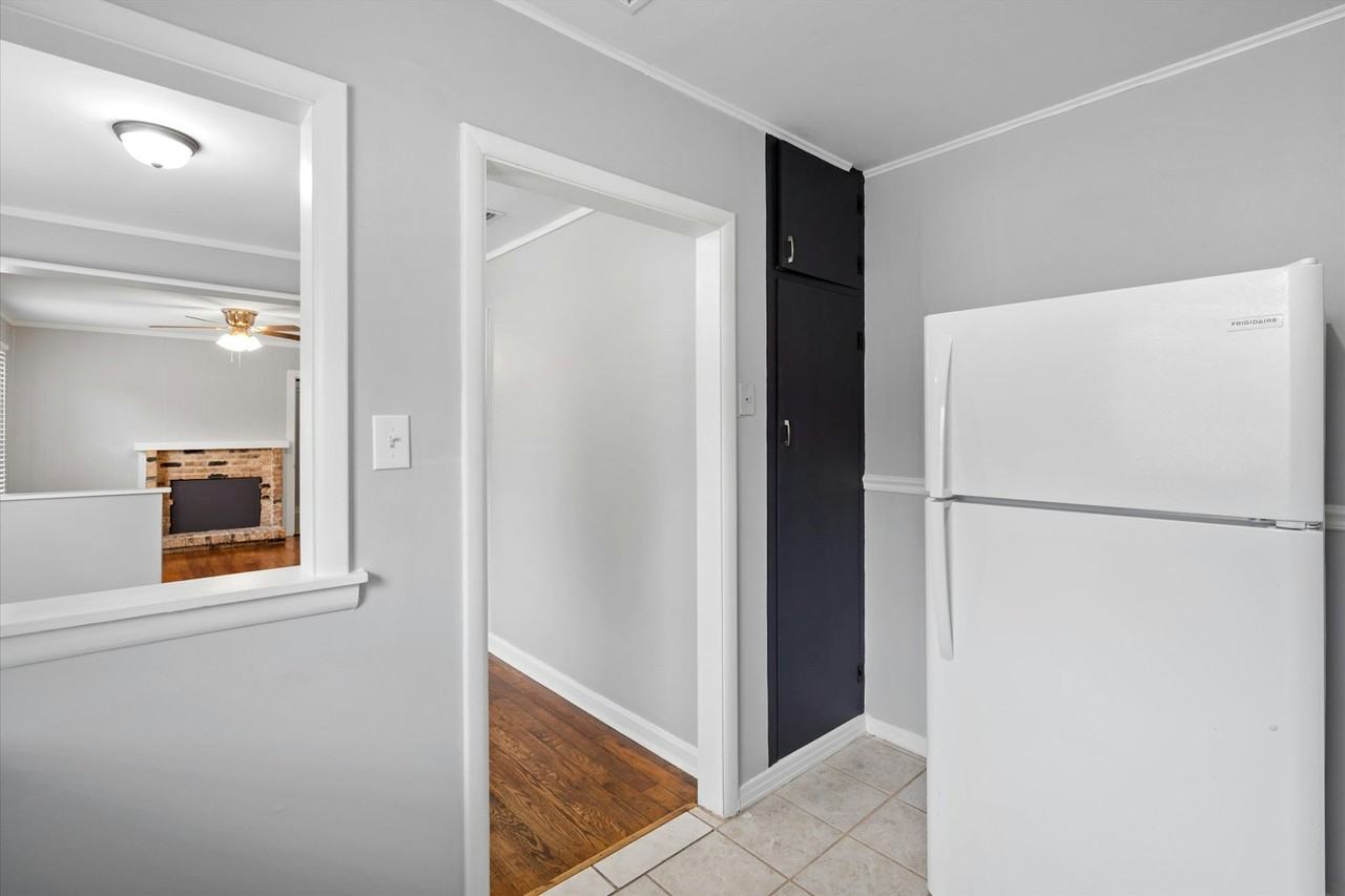 2661 Ralston Road - Photo 6 of 22