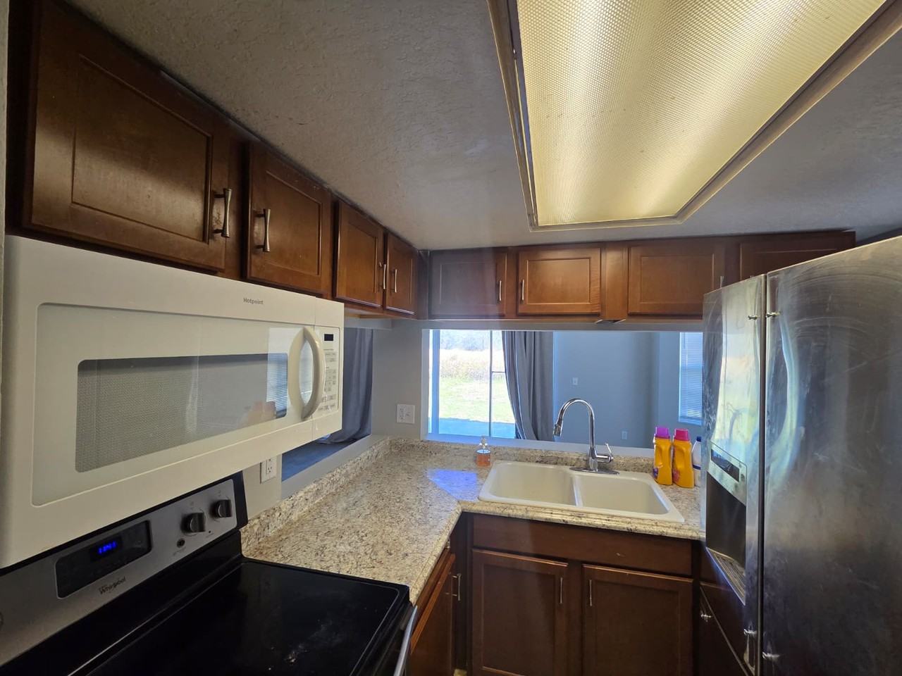 475 Caribbean Dr #A - Photo 6 of 35