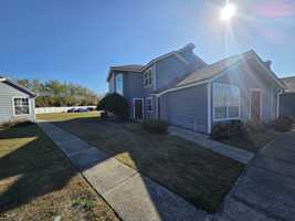 featured image of 803 Caribbean Dr #B