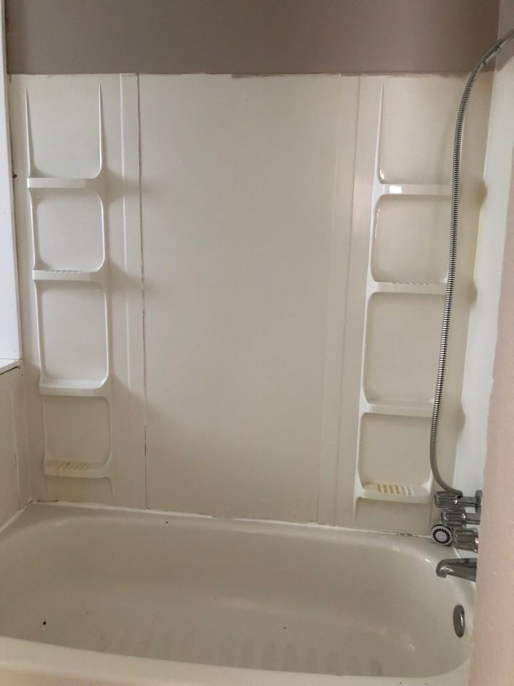 523 S Crysler Ave #B - Photo 2 of 5