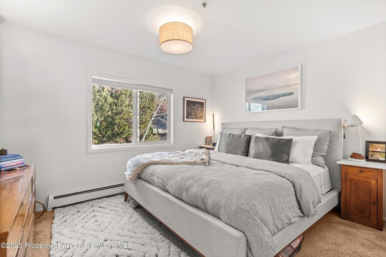 326 Midland Ave Unit 308 - Photo 3 of 11