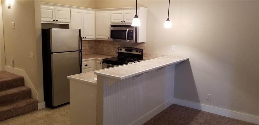 3165 N Barnsbury Ter - Photo 2 of 8