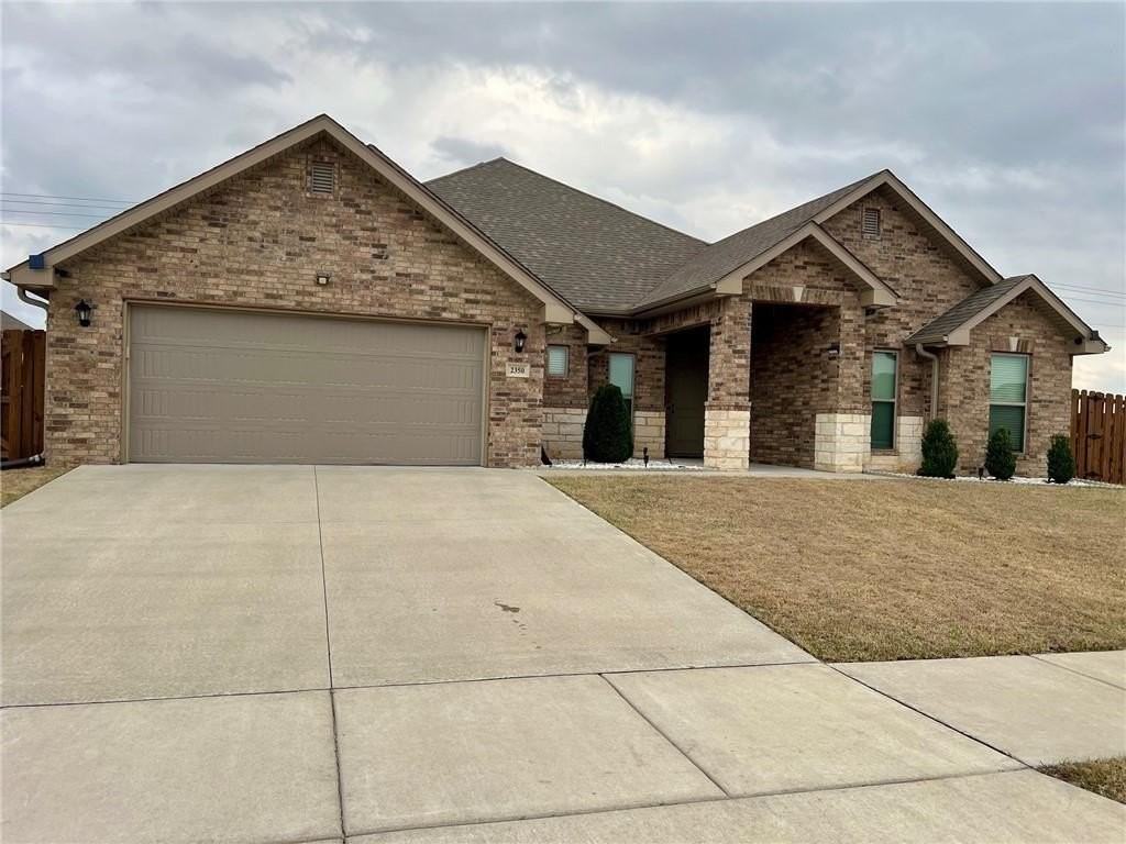 2350 Cameo Ln - Photo 3 of 20