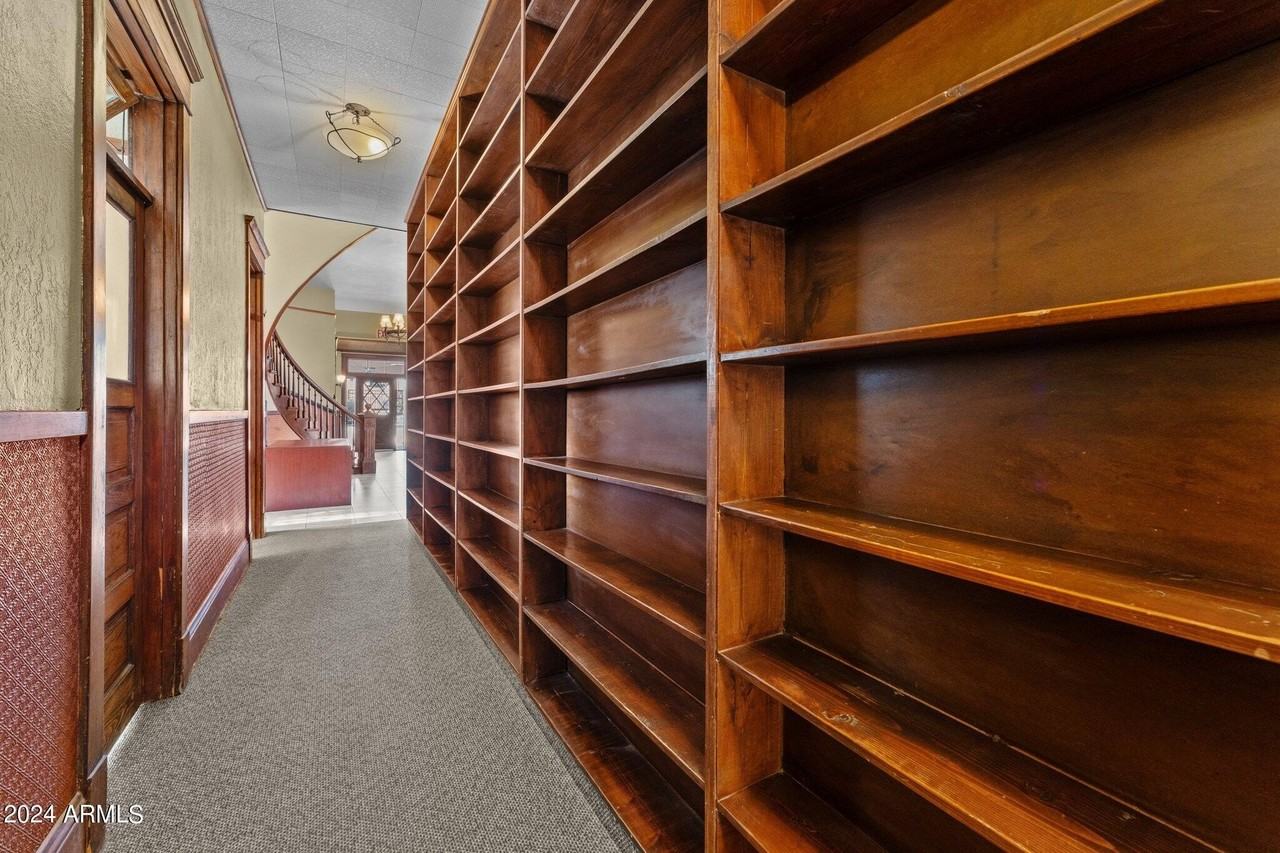 1 E Apache St - Photo 7 of 21