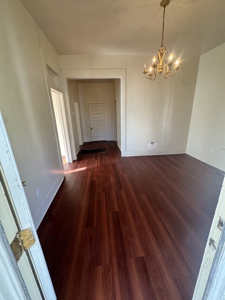 4208 47th Ave N #1 - Photo 2 of 19