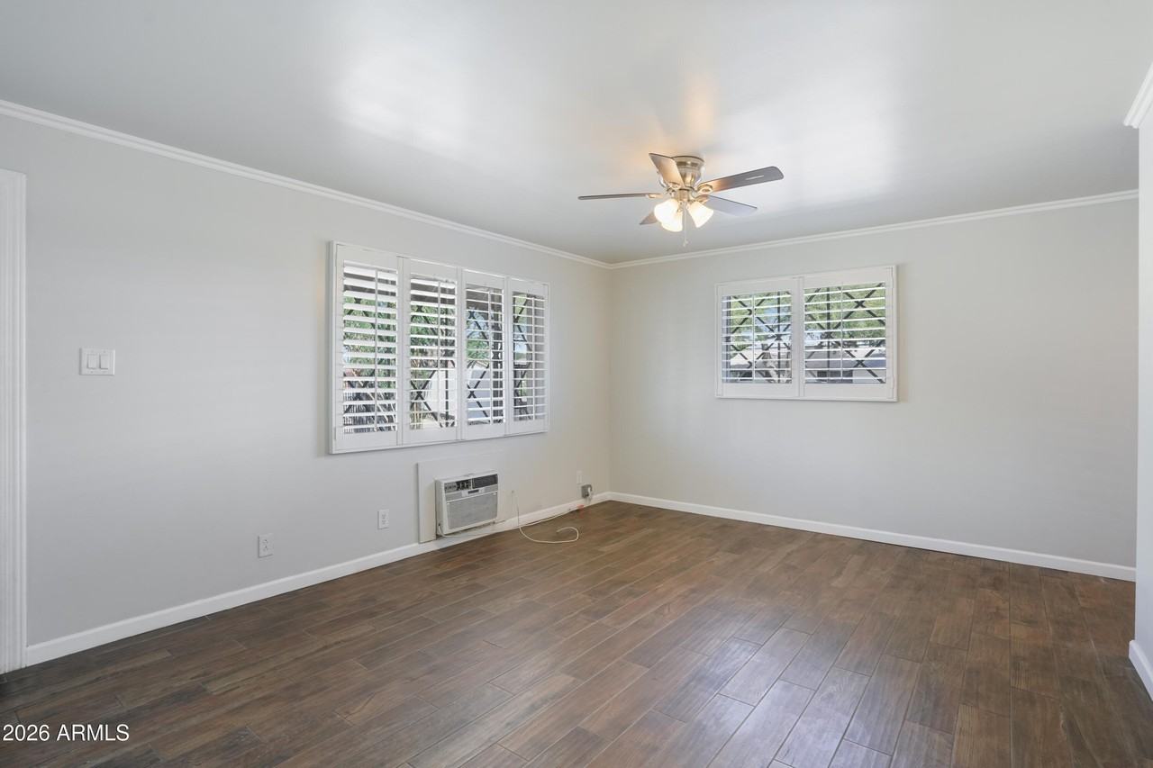 3426 N Miller Rd Apt 5 - Photo 7 of 10