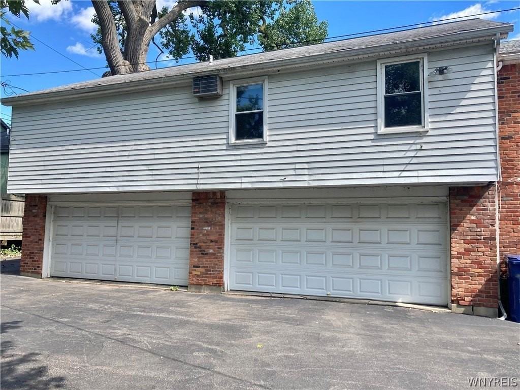 89 Johnson Park Unit 4 - Photo 2 of 4