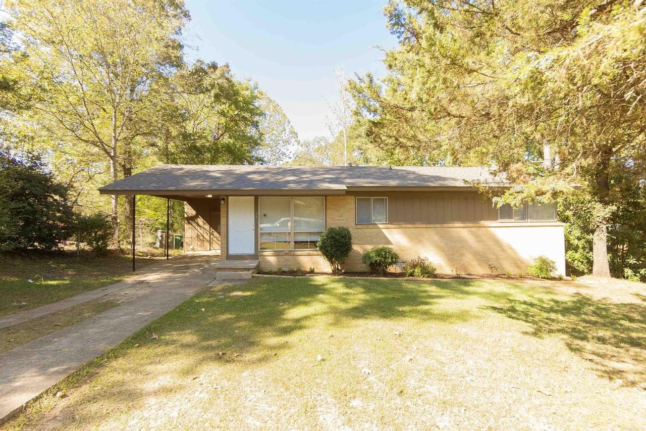 26 Greenway Dr - Photo 3 of 28