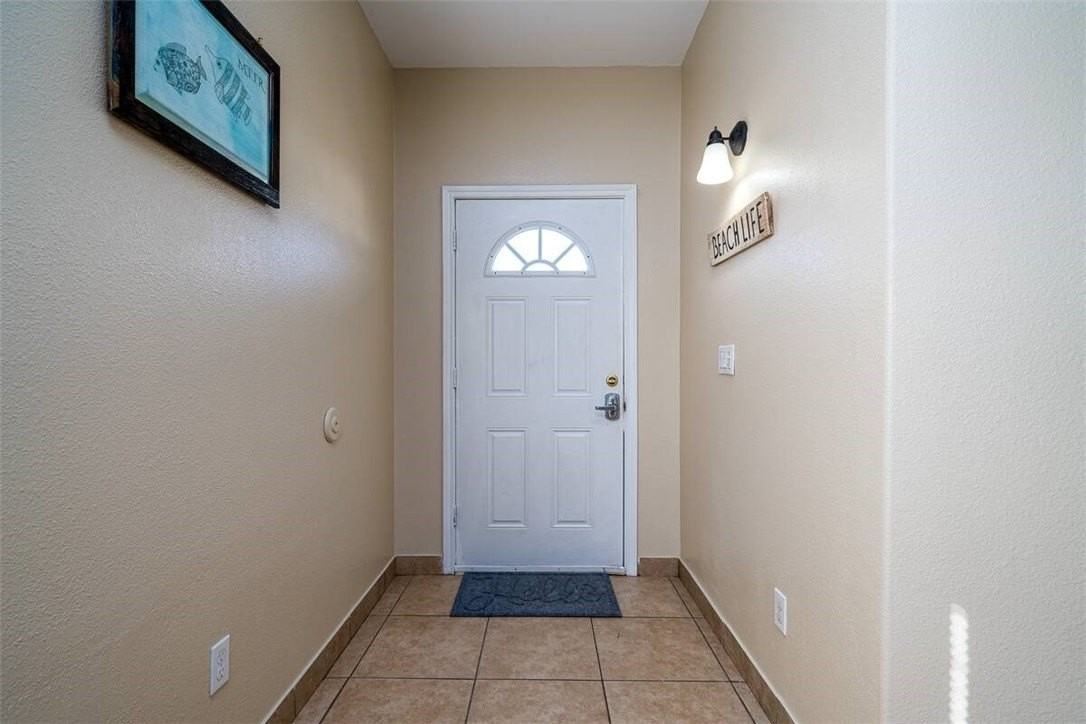 609 W Liberty St Apt 4 - Photo 5 of 9