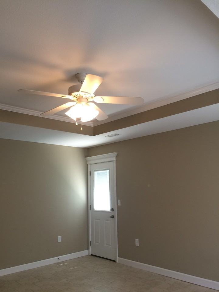 901 W Gay St #B - Photo 2 of 15