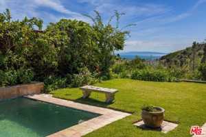 featured image of 1336 Bienveneda Ave