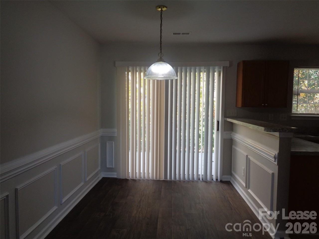 5534 Stone Bluff Ct - Photo 4 of 17