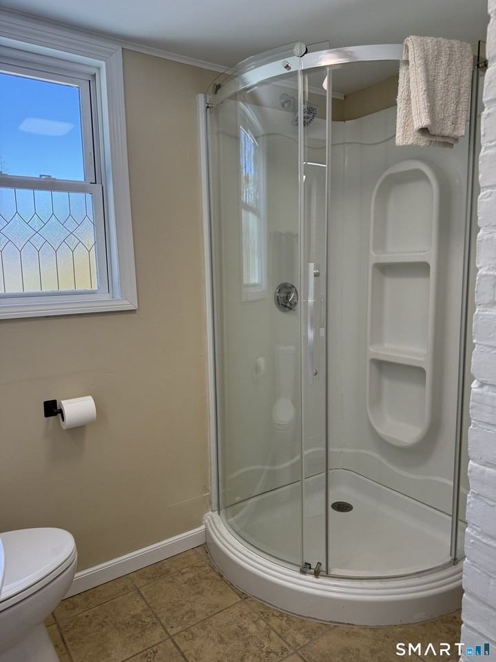 27 Dilliston Rd - Photo 7 of 39