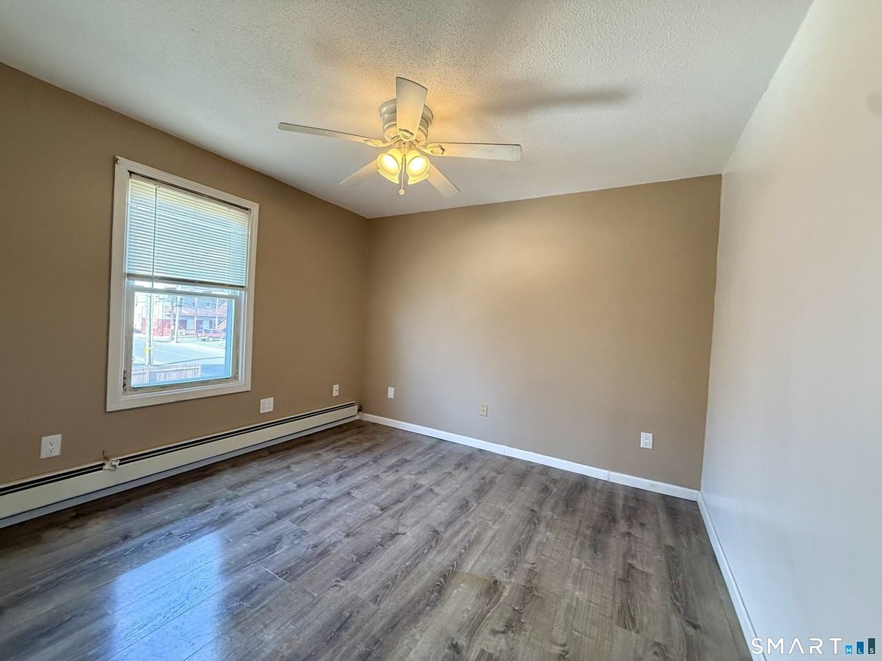 8 Scott St Apt 2 - Photo 7 of 15