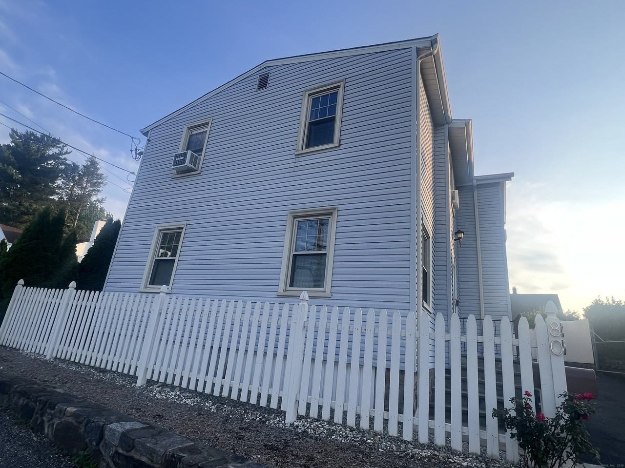 80 Josephine Evaristo Avenue unit: 1St Fl & Basement - Photo 2 of 29