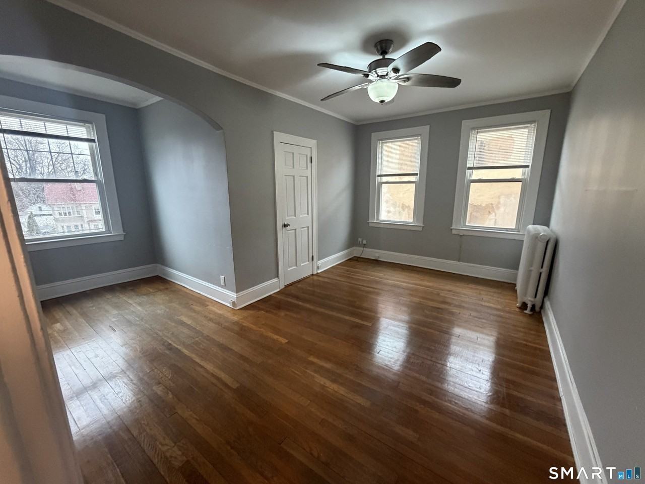 800 Farmington Ave Apt 5 - Photo 6 of 10