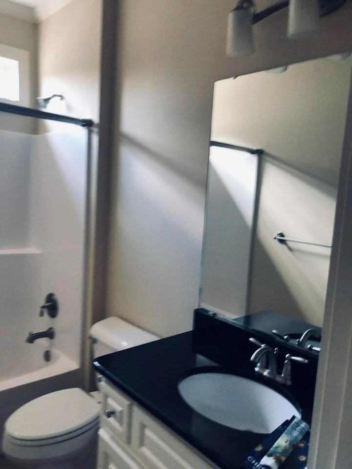 205 Princeton Dr - Photo 7 of 25