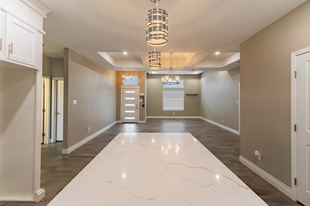 1817 Rebecca Ln - Photo 7 of 29