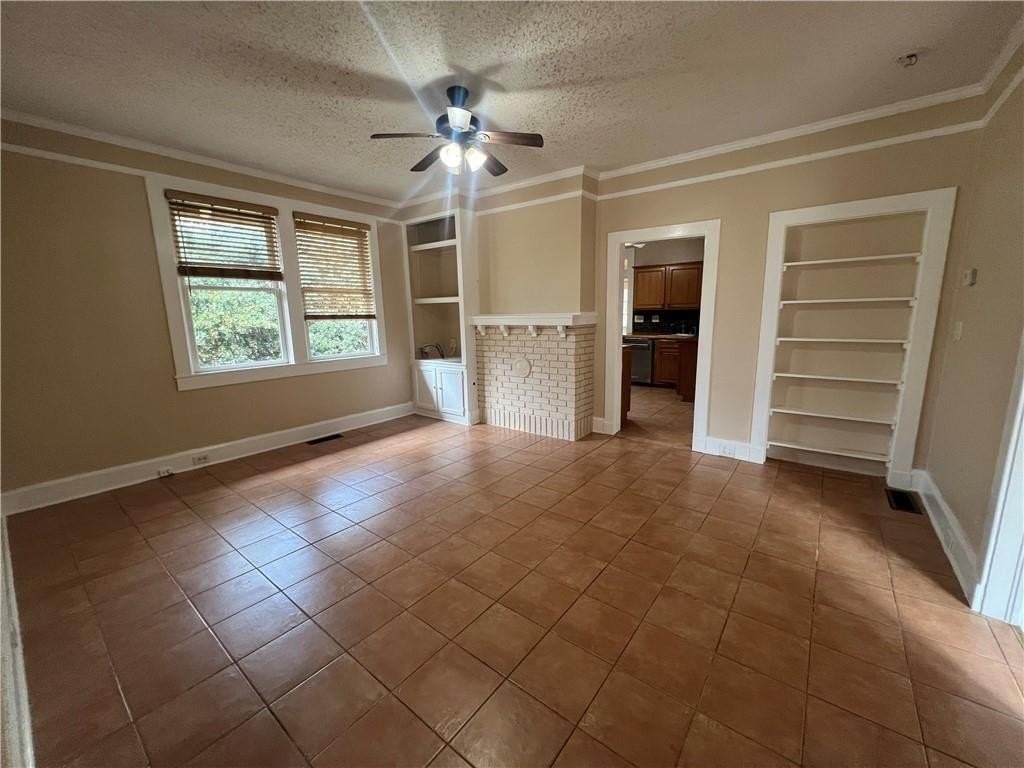 5 G Ave - Photo 2 of 9