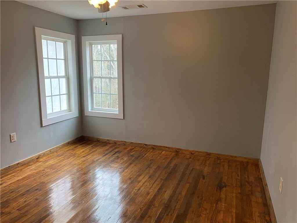 2629 Carl Dr - Photo 7 of 8