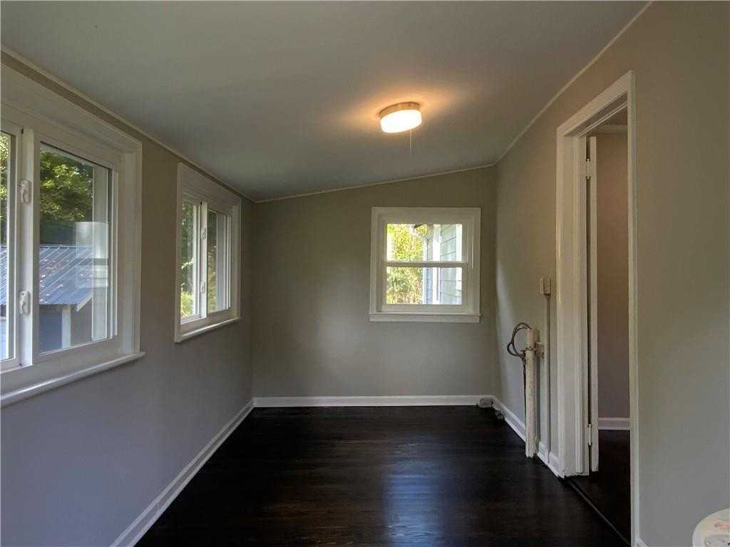 578 Oakhurst Dr - Photo 7 of 13