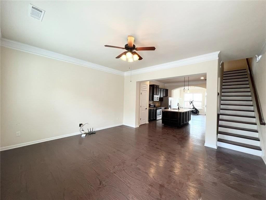 1650 Sabastian Pt Ne - Photo 6 of 31