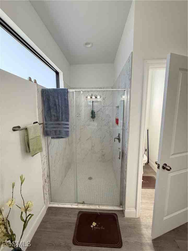 1407 8th Ave - Photo 7 of 10