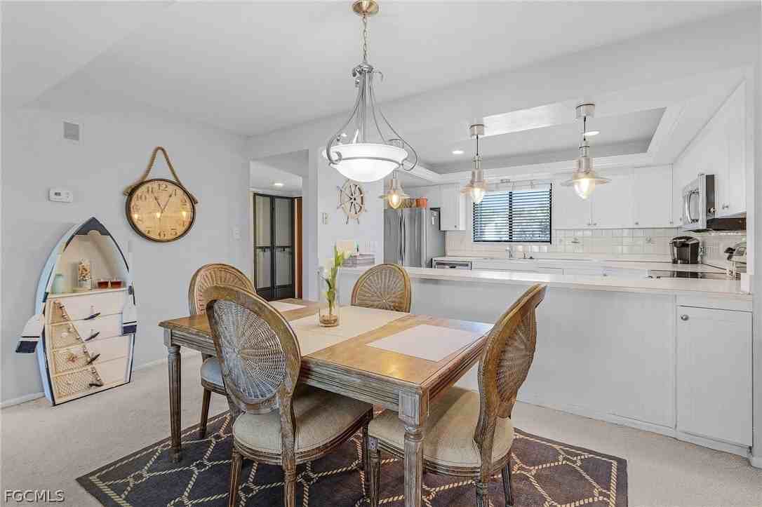 4384 Bowsprit Ct Apt 2a - Photo 3 of 24