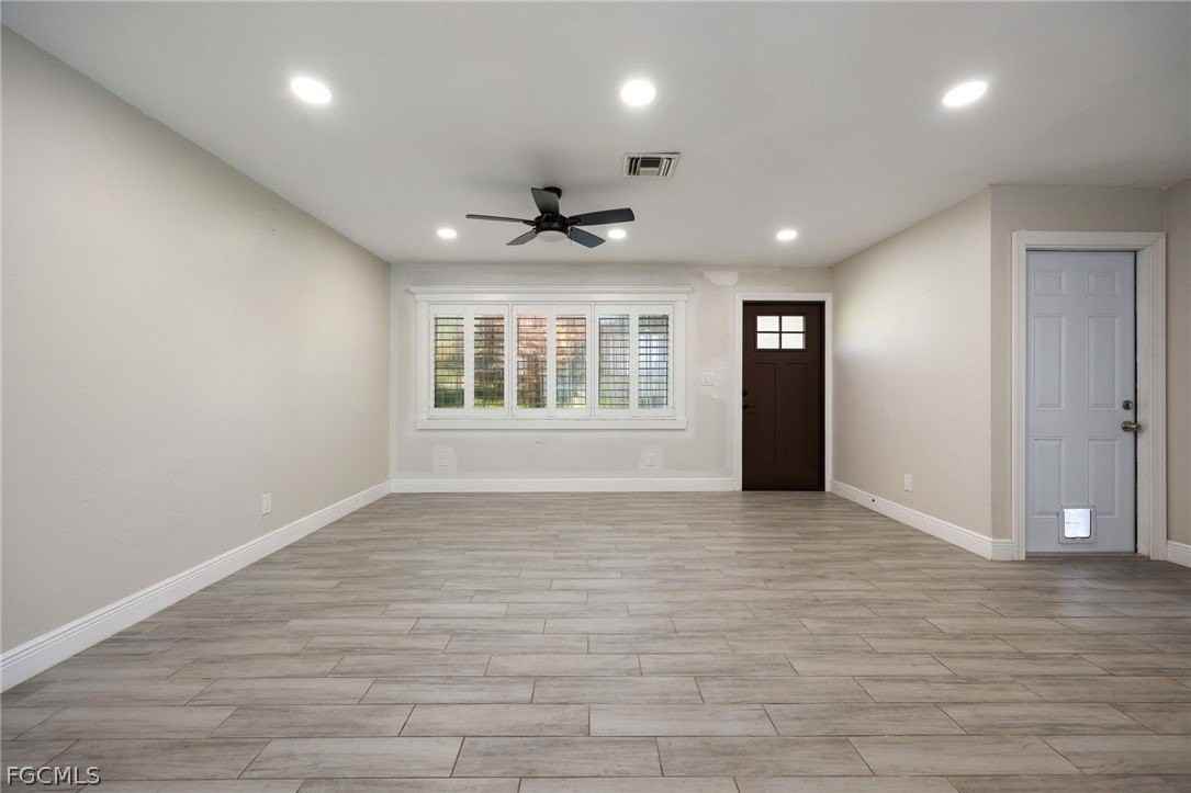 1432 Se 11th St - Photo 7 of 45