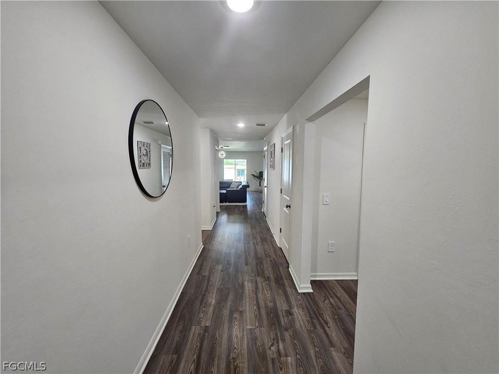 2425 Ne 7th Pl - Photo 2 of 17