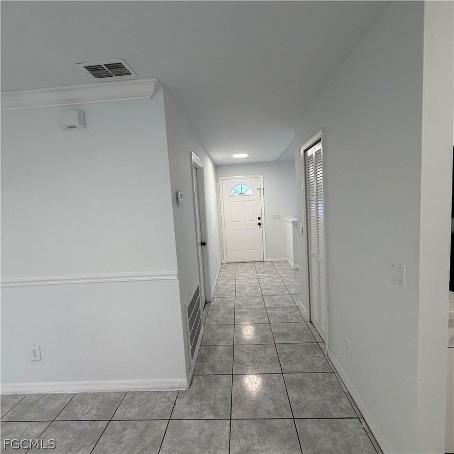 5011 Brookfield St - Photo 3 of 14