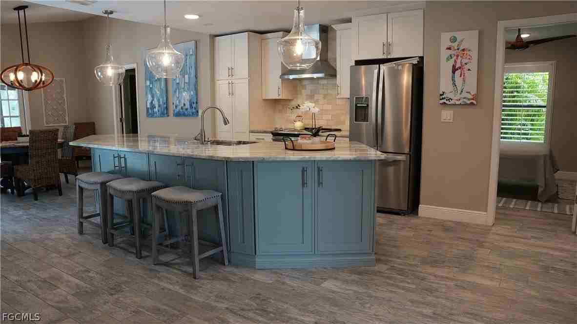 13226 Winsford Ln - Photo 5 of 25