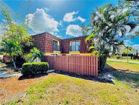 5205 Cedarbend Dr #4 - Photo 1 of 1