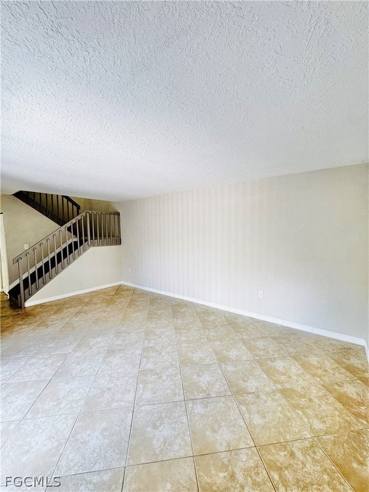 5205 Cedarbend Dr #4 - Photo 5 of 50