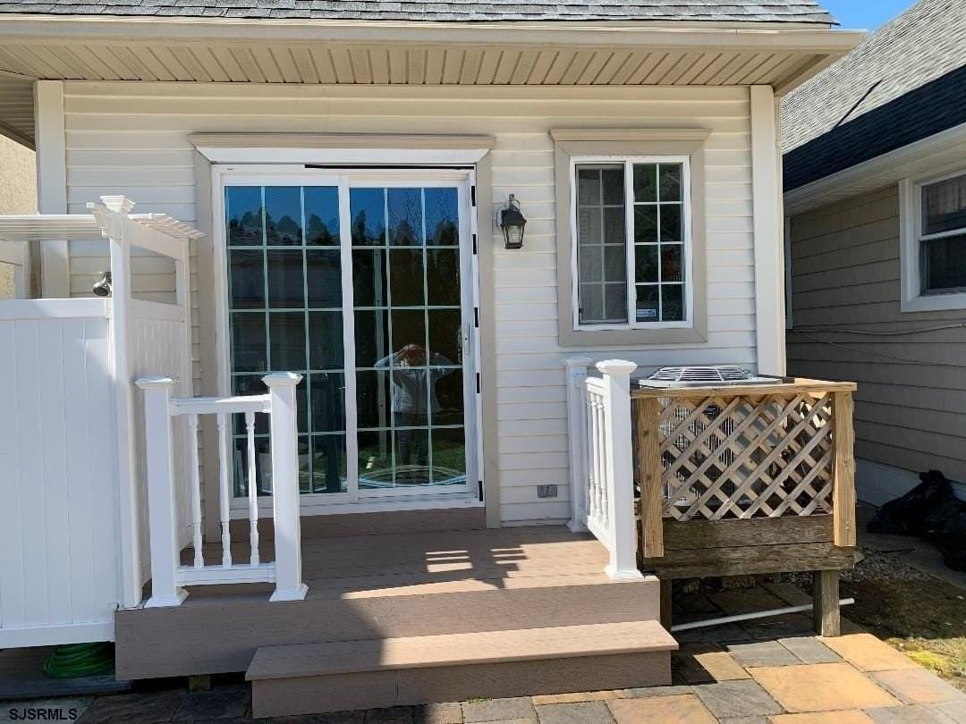 27 N Frontenac Ave - Photo 2 of 19