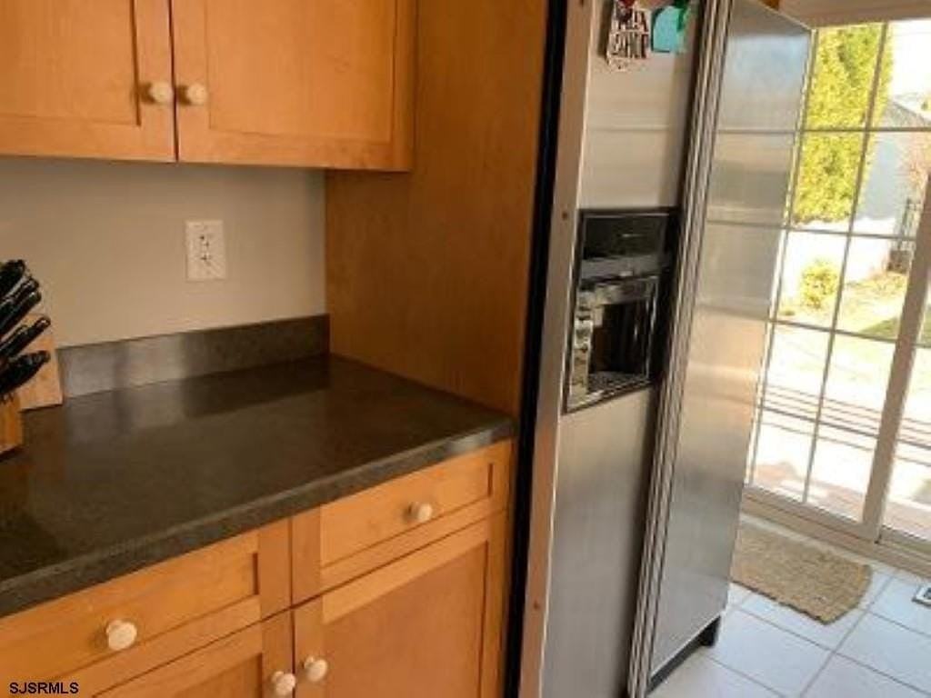 27 N Frontenac Ave - Photo 6 of 19