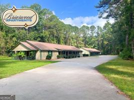 featured image of 200 N West St Apt D #Apt D