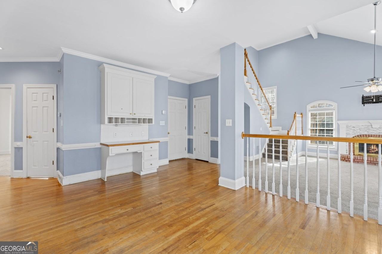 3535 Greenshire Ct - Photo 6 of 32