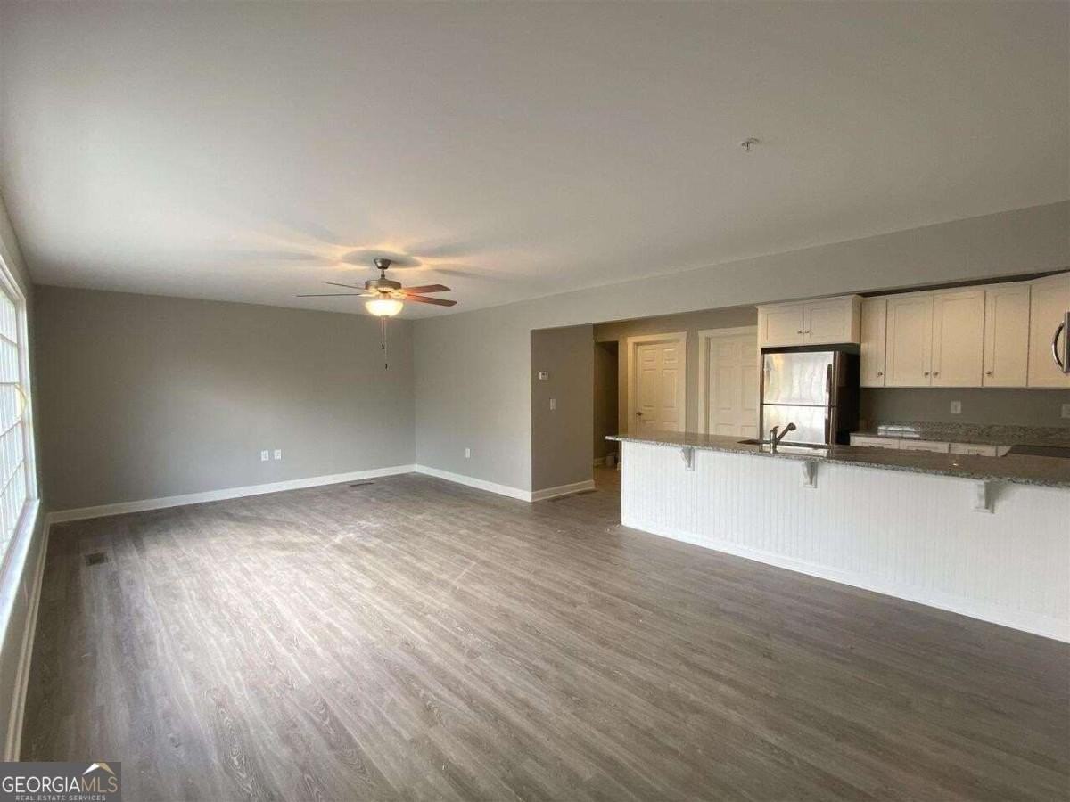 95 N Jackson St #4 - Photo 2 of 7