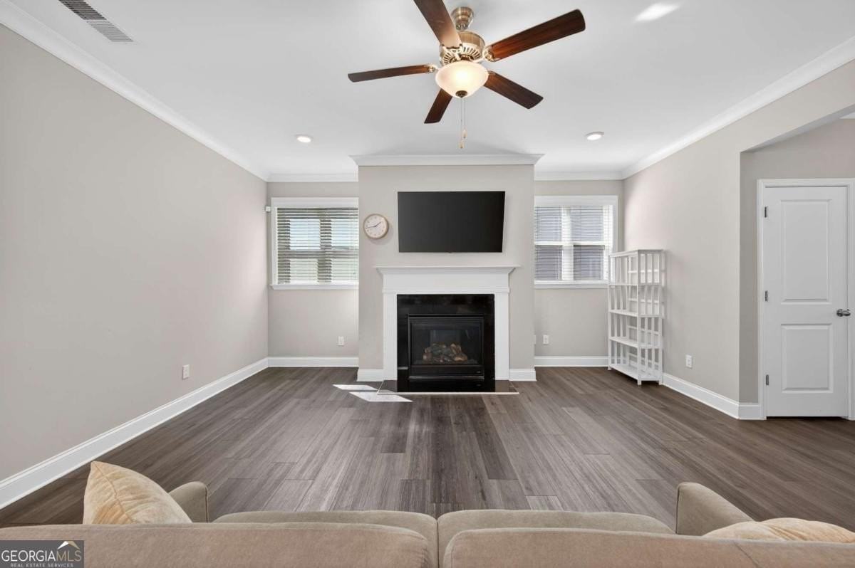 1020 River Park Dr - Photo 6 of 34